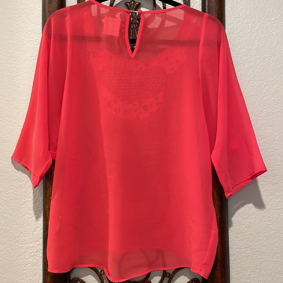 Urban Outfitters Pins & Needles coral sheer flowy 3/4 in sleeves size Small - Picture 9 of 9